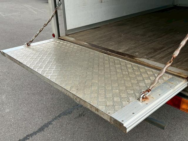 MAZDA BONGO TRUCK DX
