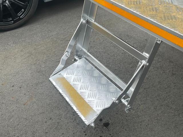 MAZDA BONGO TRUCK