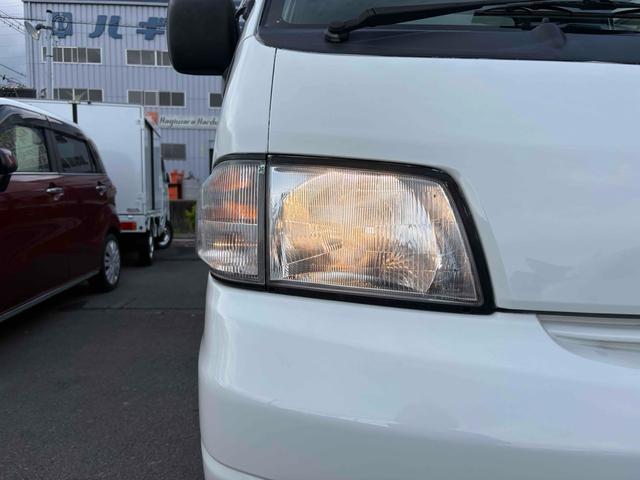 MAZDA BONGO TRUCK