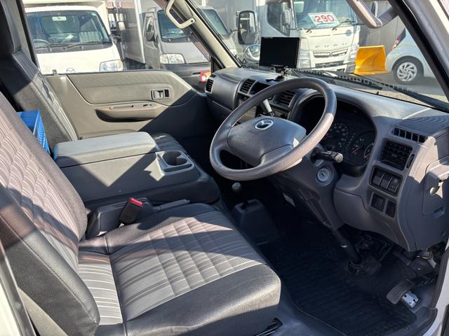 MAZDA BONGO TRUCK DX