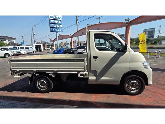 MAZDA BONGO TRUCK DX