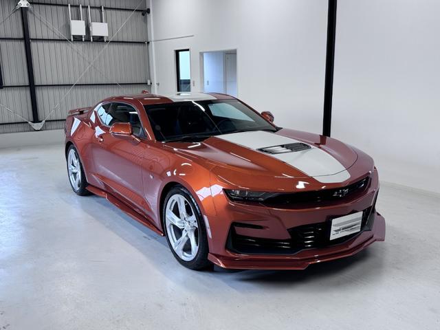 CHEVROLET CHEVROLET CAMARO VIVID ORANGE EDITION