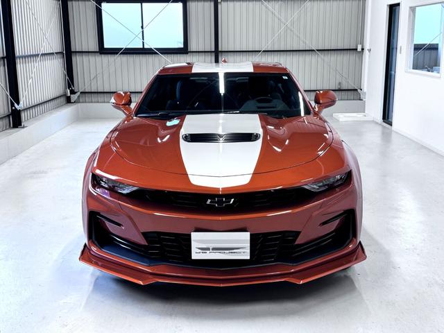 CHEVROLET CHEVROLET CAMARO VIVID ORANGE EDITION