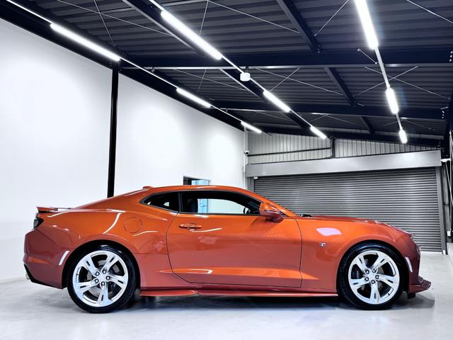 CHEVROLET CHEVROLET CAMARO VIVID ORANGE EDITION