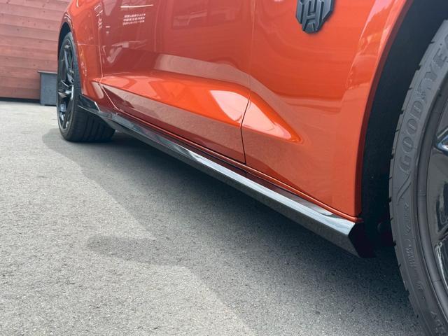 CHEVROLET CHEVROLET CAMARO VIVID ORANGE EDITION