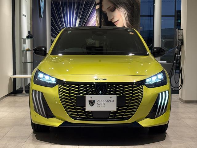 PEUGEOT 208 GT HYBRID