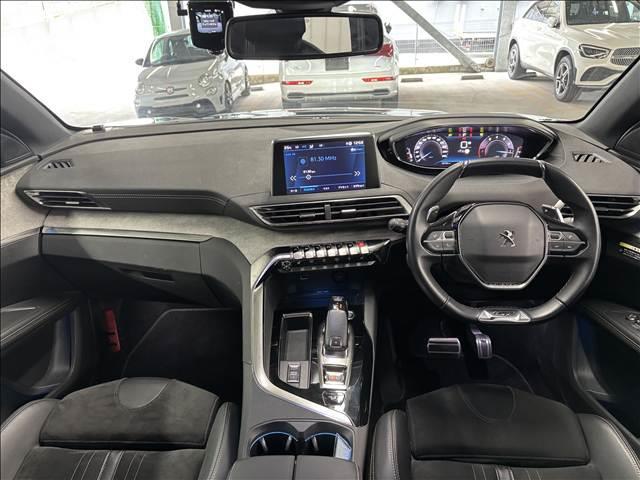 PEUGEOT 5008 GT