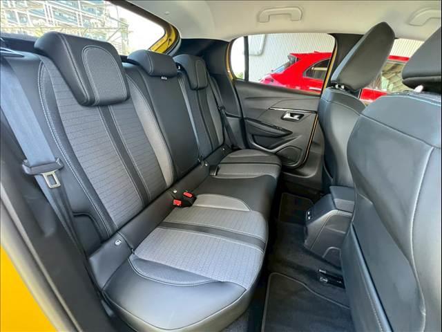 PEUGEOT 208 ALLURE