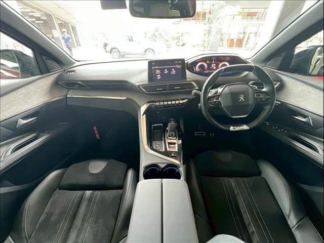 PEUGEOT 5008 GT