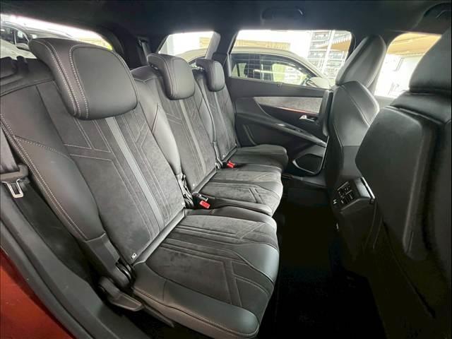 PEUGEOT 5008 GT