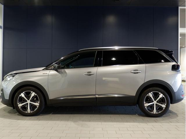 PEUGEOT 5008 GT LINE BLUE HDI