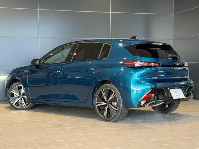 PEUGEOT 308 GT HYBRID