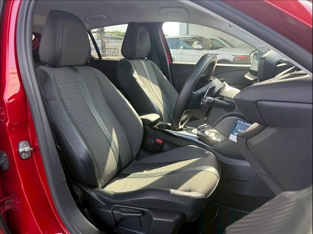 PEUGEOT 208 ALLURE