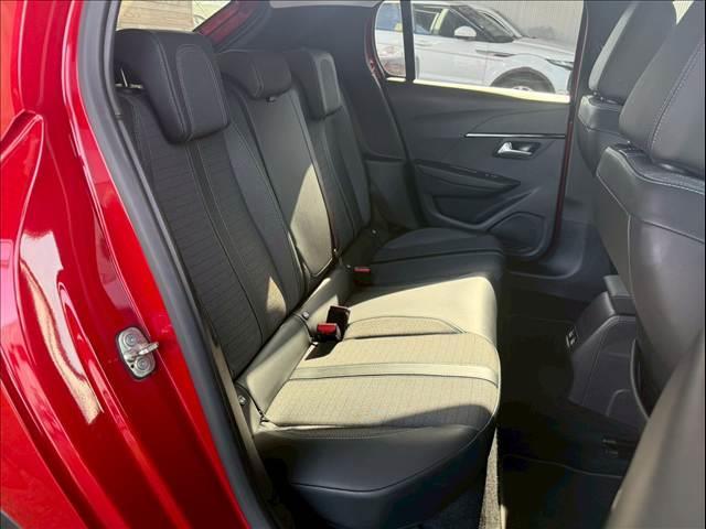 PEUGEOT 208 ALLURE