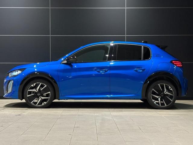 PEUGEOT 208 GT HYBRID