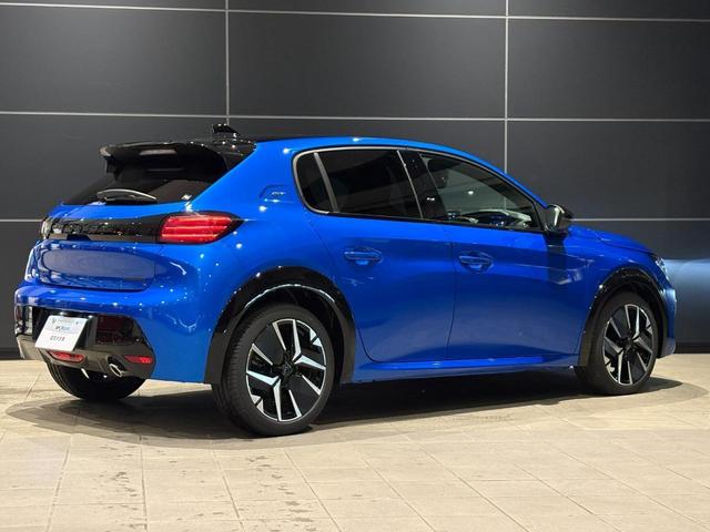 PEUGEOT 208 GT HYBRID