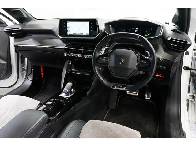 PEUGEOT 208 GT