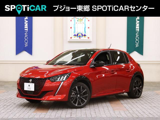 PEUGEOT E-208 GT