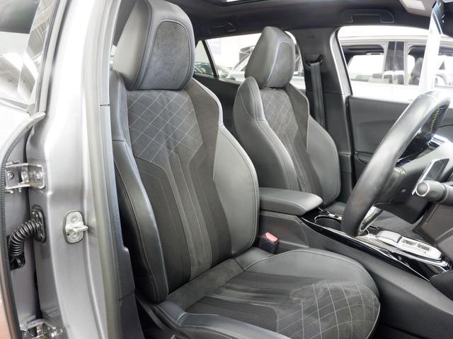 PEUGEOT 2008 GT PACK BLUE HDI