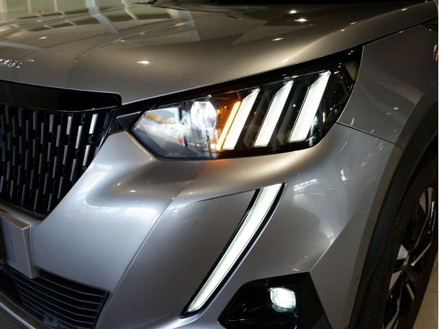 PEUGEOT 2008 GT PACK BLUE HDI