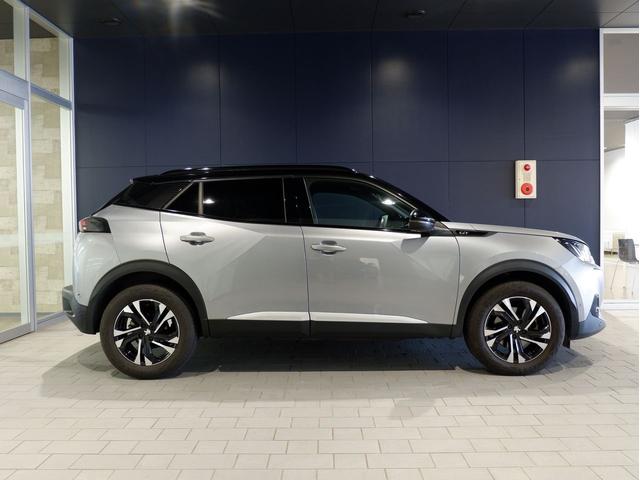 PEUGEOT 2008 GT PACK BLUE HDI