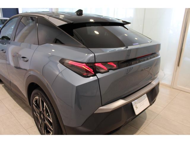 PEUGEOT 3008 GT HYBRID ALCANTARA PACKAGE