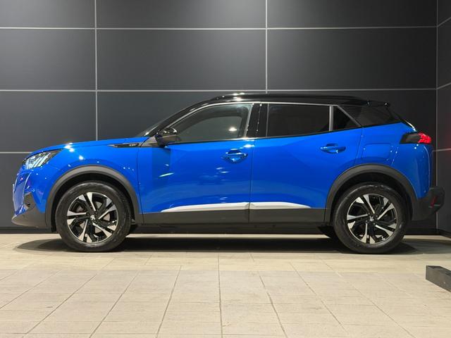 PEUGEOT 2008 GT BLUE HDI