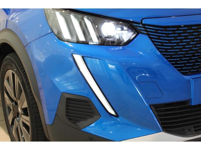 PEUGEOT E-2008 GT