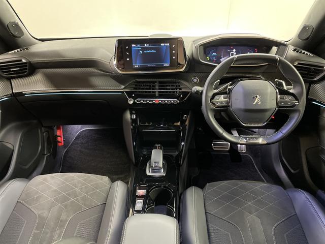 PEUGEOT 2008 GT