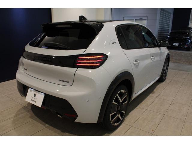 PEUGEOT 208 GT HYBRID