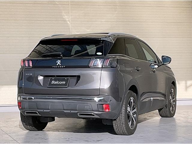 PEUGEOT 3008 GT BLUE HDI