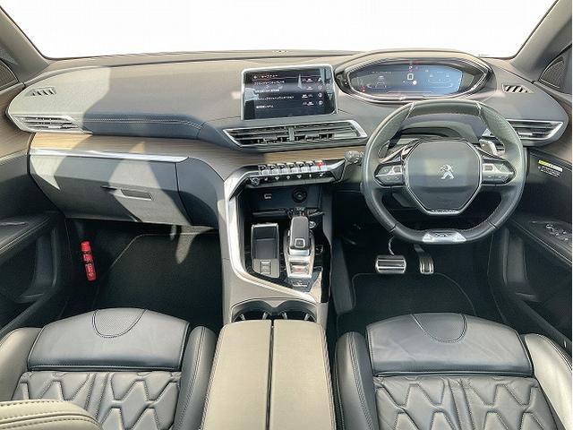 PEUGEOT 3008 GT BLUE HDI