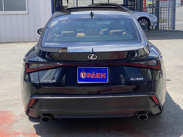 LEXUS IS IS300