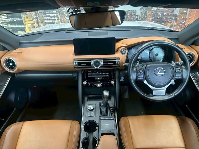 LEXUS IS IS300