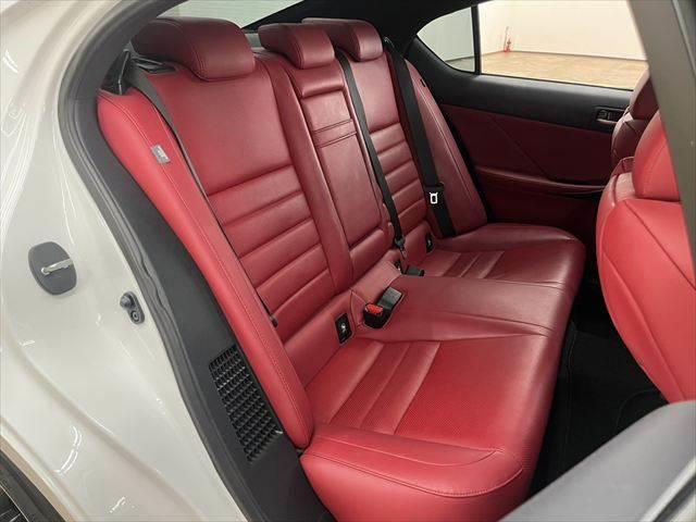 LEXUS IS IS300H F SPORT
