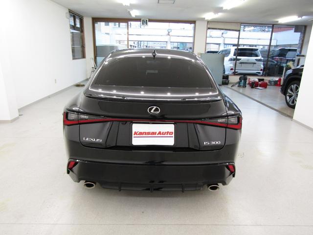 LEXUS IS IS300 F SPORT MODE BLACK