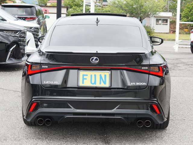 LEXUS IS IS300H F SPORT