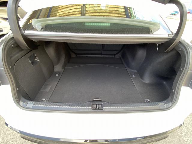 LEXUS IS IS300H F SPORT