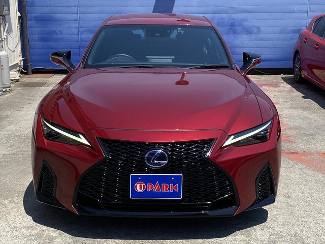 LEXUS IS IS300H VERSION L
