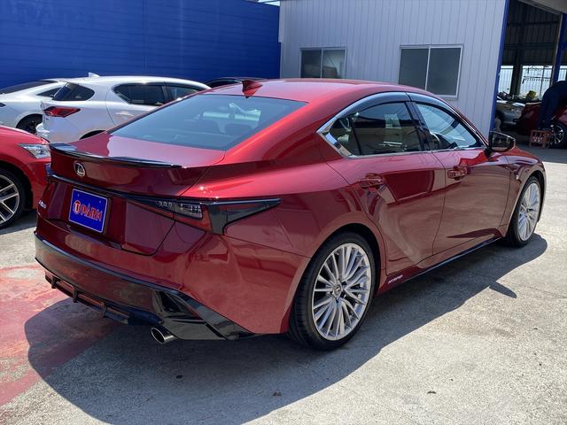 LEXUS IS IS300H VERSION L