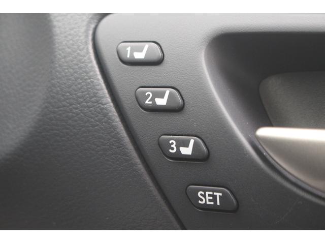 LEXUS IS IS300 VERSION L