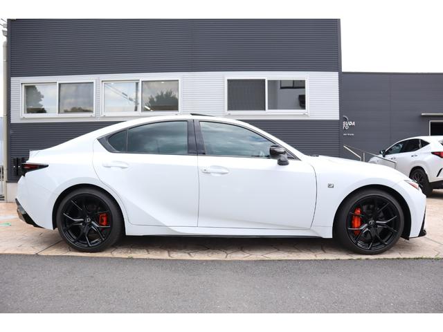 LEXUS IS IS300H F SPORT MODE BLACK IV