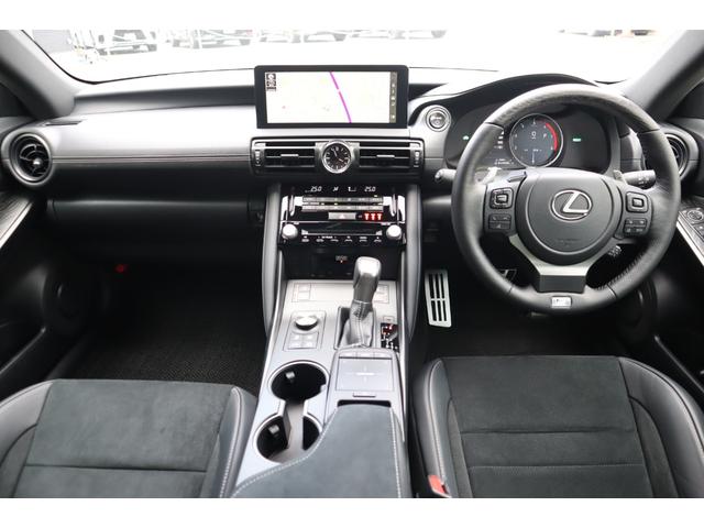 LEXUS IS IS300H F SPORT MODE BLACK IV