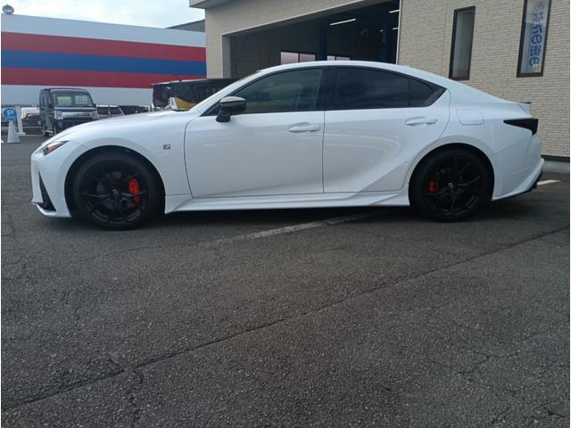 LEXUS IS IS300H F SPORT MODE BLACK IV