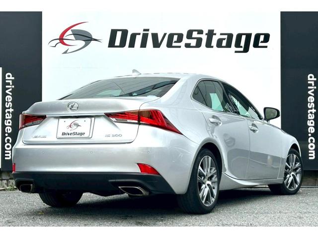 LEXUS IS IS300 VERSION L