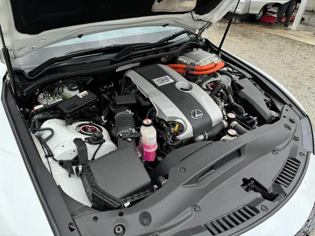 LEXUS IS IS300H F SPORT