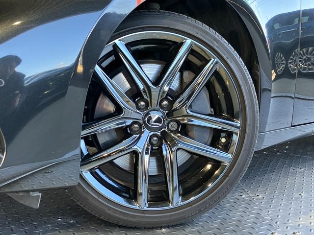 LEXUS IS IS350 BLACK SEQUENCE