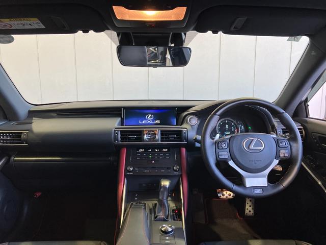 LEXUS IS IS350 BLACK SEQUENCE