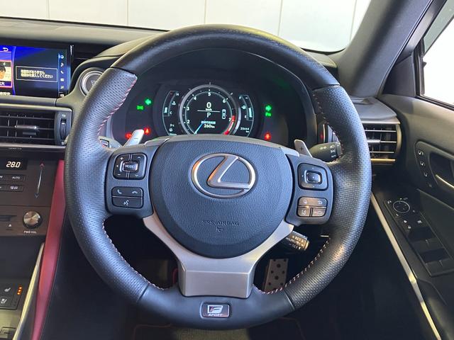 LEXUS IS IS350 BLACK SEQUENCE