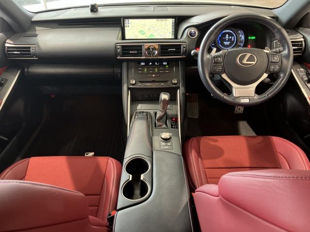 LEXUS IS IS300H F SPORT